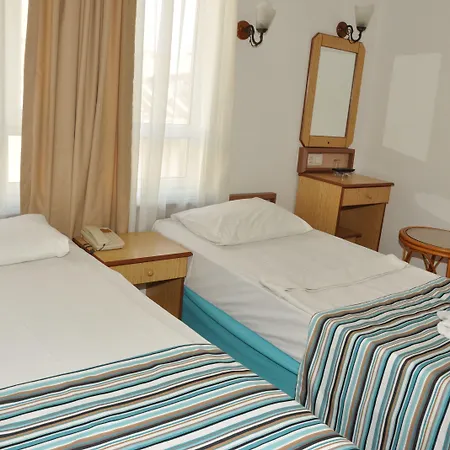 Miss Cleopatra Hotel 2*