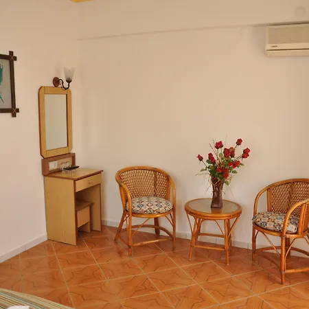 Hotel Miss Cleopatra 2*