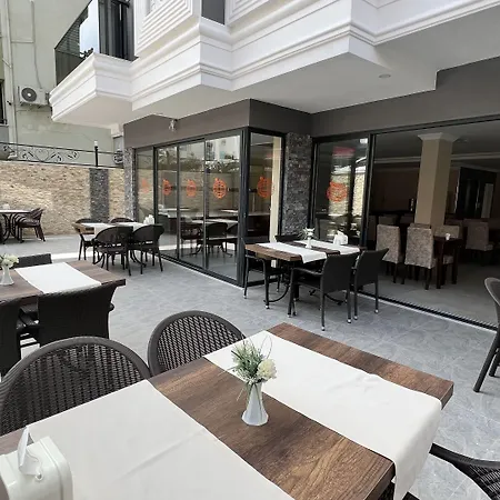 Miss Cleopatra Alanya